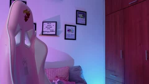 Snapshot of nathalia_ramirez_ chatting on May 1, 5:01 am Nathalia Ramirez online show from May 1, 5:01 am
