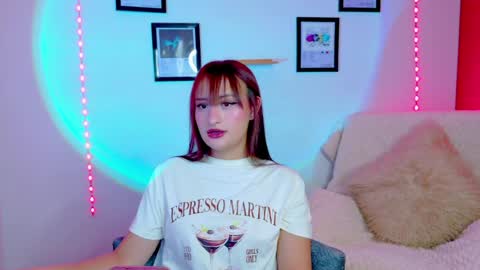 Snapshot of nathalia_ramirez_ chatting on June 4, 12:38 am Nathalia Ramirez online show from June 4, 12:38 am
