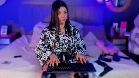 nathalia stone  online show from March 26, 3:34 am