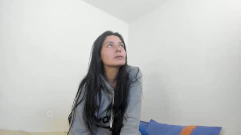 Snapshot of nathaly_love96 chatting on December 3, 7:00 pm Nathaly online show from December 3, 7:00 pm