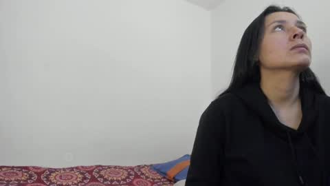 Snapshot of nathaly_love96 chatting on December 28, 6:40 pm Nathaly online show from December 28, 6:40 pm
