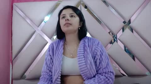 Snapshot of nathaly_low chatting on September 16, 2:56 am nathaly low online show from September 16, 2:56 am