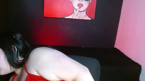   online show from October 22, 2:06 pm