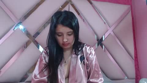 Snapshot of nathaly_sweet23 chatting on January 31, 9:37 am Nathaly sweet online show from January 31, 9:37 am