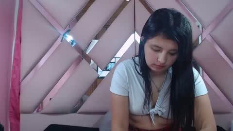 Snapshot of nathaly_sweet23 chatting on February 19, 6:00 am Nathaly sweet online show from February 19, 6:00 am