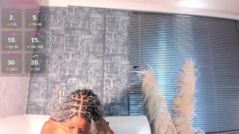 Snapshot of nathalyleen chatting on May 17, 8:38 pm online show from May 17, 8:38 pm