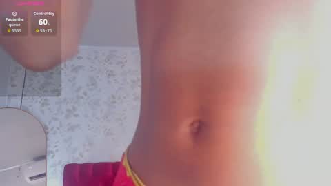 Snapshot of nathalyleen chatting on July 28, 3:21 pm online show from July 28, 3:21 pm