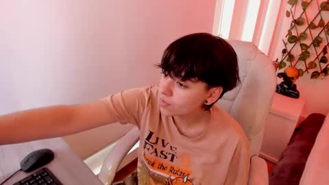 nathalyy_ds online show from December 15, 8:24 pm