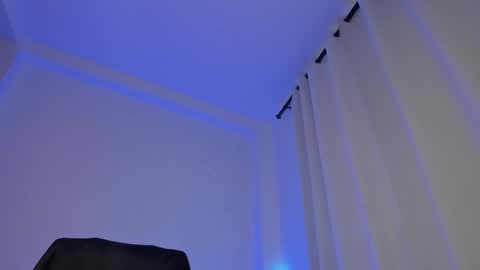 Nathan online show from December 22, 10:07 pm