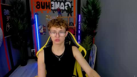 Nathan online show from December 3, 10:57 am