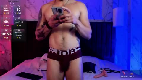 Snapshot of nathan_rivers chatting on February 10, 4:04 pm nathan_rivers online show from February 10, 4:04 pm