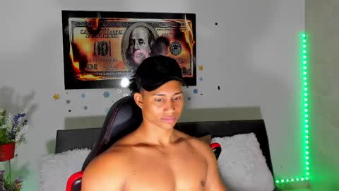 Snapshot of nathan_sexy247 chatting on May 1, 3:00 am Nathan online show from May 1, 3:00 am