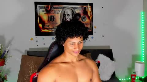 Snapshot of nathan_sexy247 chatting on May 29, 2:20 am Nathan online show from May 29, 2:20 am