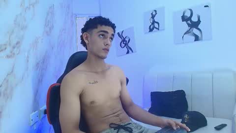 nathan_shimmer online show from November 5, 1:11 pm