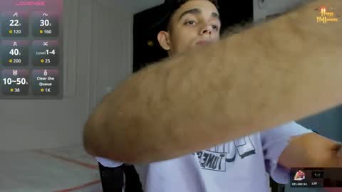 nathan_shimmer online show from April 13, 9:09 pm