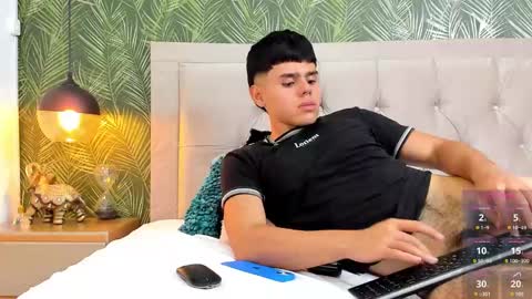 Snapshot of nathaniel_park chatting on January 12, 11:28 am Nathaniel Park online show from January 12, 11:28 am