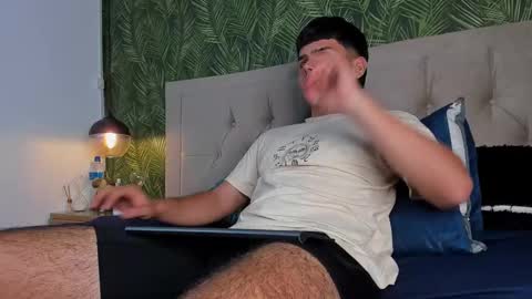 Snapshot of nathaniel_park chatting on February 15, 4:14 am Nathaniel Park online show from February 15, 4:14 am