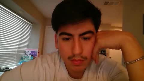 nathanielh07 online show from April 21, 6:55 pm