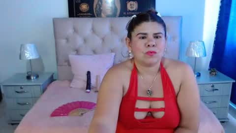 Snapshot of nathy_voyeur chatting on January 11, 5:18 pm nathy_voyeur online show from January 11, 5:18 pm