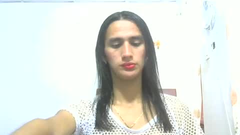 Snapshot of nati_s123 chatting on June 27, 12:22 pm nati_s123 online show from June 27, 12:22 pm