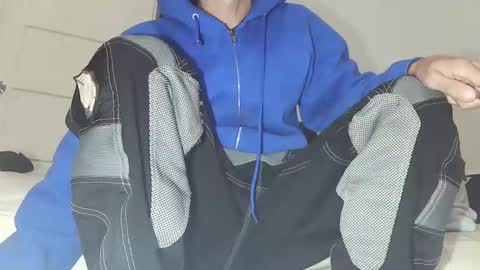 Snapshot of natou3x chatting on September 21, 7:37 pm natou3x online show from September 21, 7:37 pm