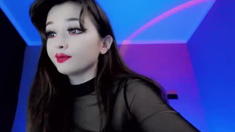 natsumi18 online show from February 9, 7:49 am