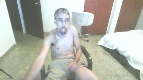 Snapshot of natsurept chatting on February 3, 2:53 am Jose online show from February 3, 2:53 am