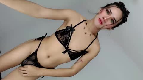 Nathalie smith online show from March 16, 2:43 pm