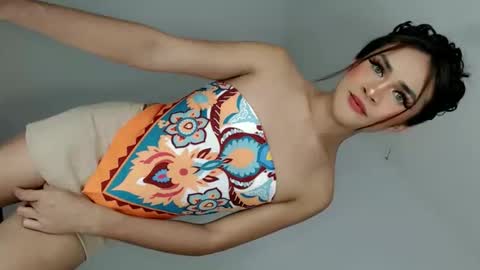 Nathalie smith online show from June 7, 6:06 am