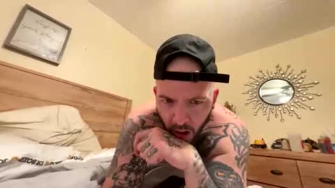 Snapshot of natti_daddy chatting on April 21, 1:42 am Nattidaddy online show from April 21, 1:42 am