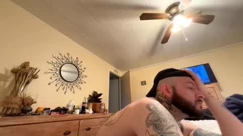 Snapshot of natti_daddy chatting on April 27, 9:13 pm Nattidaddy online show from April 27, 9:13 pm
