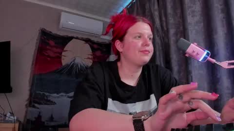 Snapshot of nattinred chatting on June 11, 3:15 am Pure evil Nat NONUDE GODDESS online show from June 11, 3:15 am
