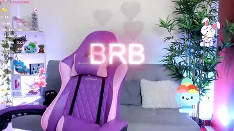 natty online show from February 24, 4:04 pm