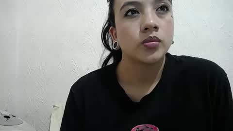 Snapshot of nattyhott1 chatting on January 30, 4:37 am Natty online show from January 30, 4:37 am