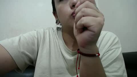 Snapshot of nattyhott1 chatting on March 1, 7:51 am Natty online show from March 1, 7:51 am