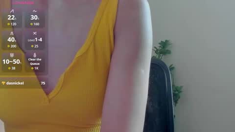 Snapshot of natural_form chatting on October 24, 8:55 am peach online show from October 24, 8:55 am