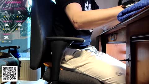 Nature online show from February 4, 8:13 am