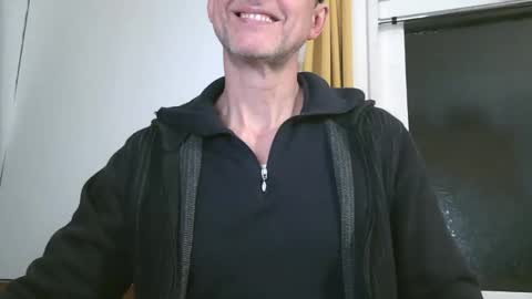 naturista25 online show from October 19, 5:35 pm