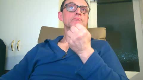 naturista25 online show from November 5, 7:36 pm