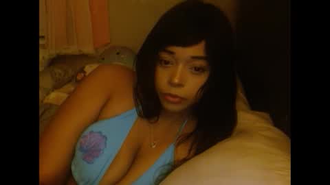 Snapshot of natxurall chatting on October 7, 5:48 am Amara rose online show from October 7, 5:48 am