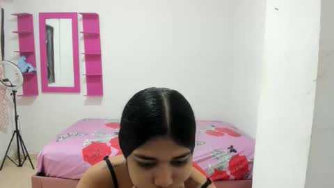 naty_lan online show from October 17, 2:08 pm