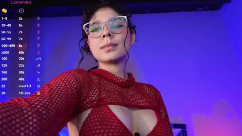 Naty Saenz online show from October 8, 9:40 am