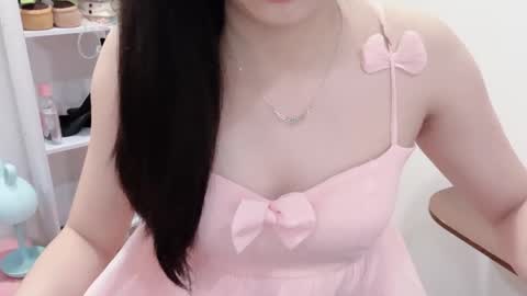 Kiki online show from April 22, 2:14 am