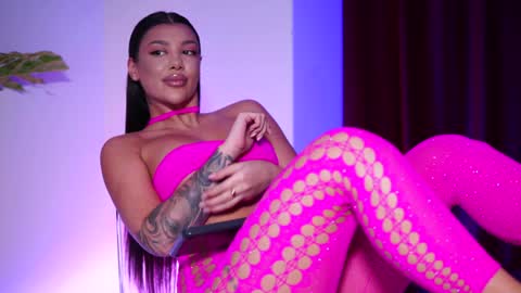 Naty online show from December 22, 10:36 pm