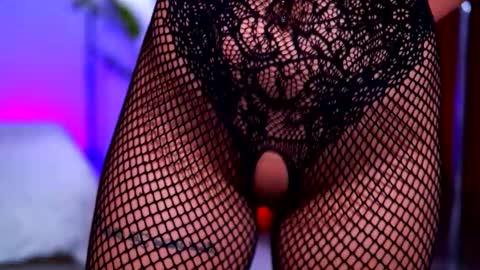 Snapshot of natydesiree chatting on November 5, 10:04 am Naty online show from November 5, 10:04 am