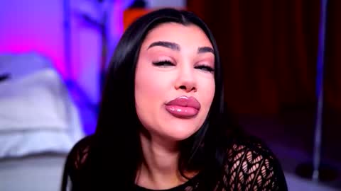 Snapshot of natydesiree chatting on November 9, 10:24 am Naty online show from November 9, 10:24 am