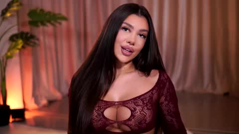 Naty online show from April 24, 7:16 pm