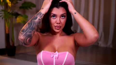 Naty online show from May 30, 7:44 pm