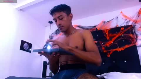 Snapshot of natzuki_ chatting on October 22, 11:54 am natzuki_ online show from October 22, 11:54 am