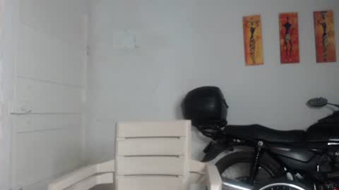 Stella Mcqueen online show from January 3, 11:57 am